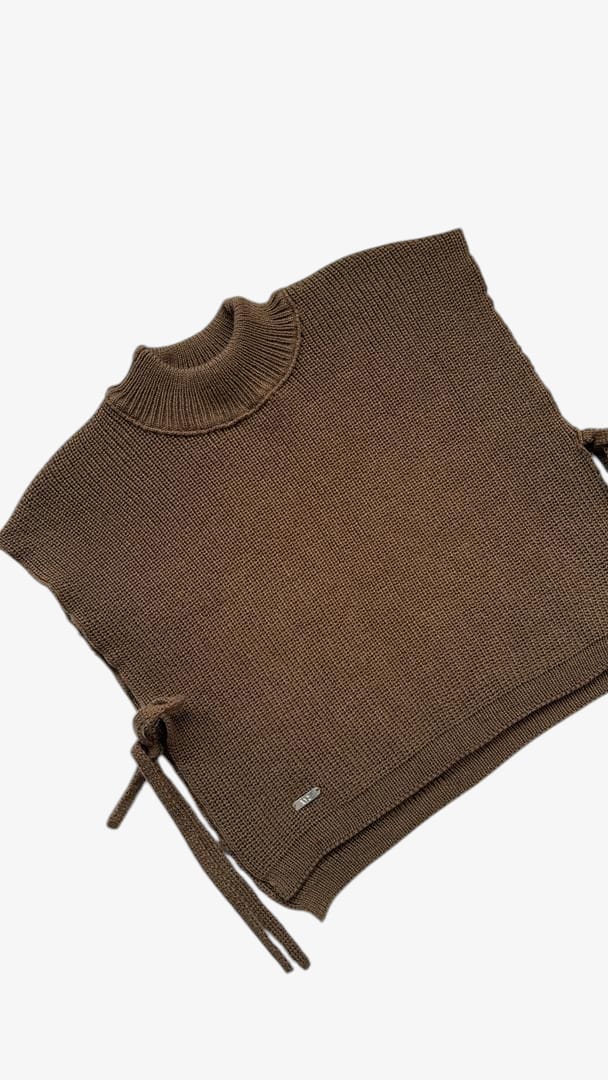 Chaleco lazos a los lados